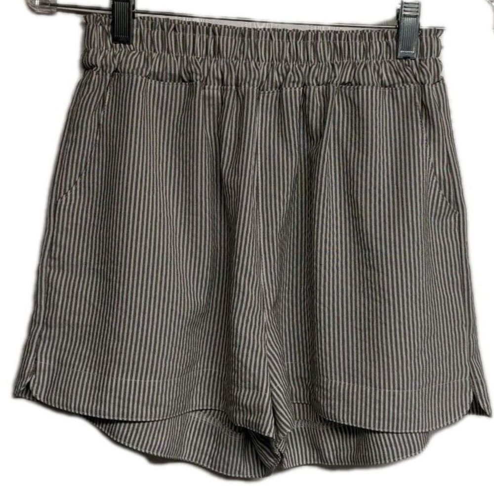 Shein Shorts Women Medium Elastic Waist Striped High Waist Pockets Beige M